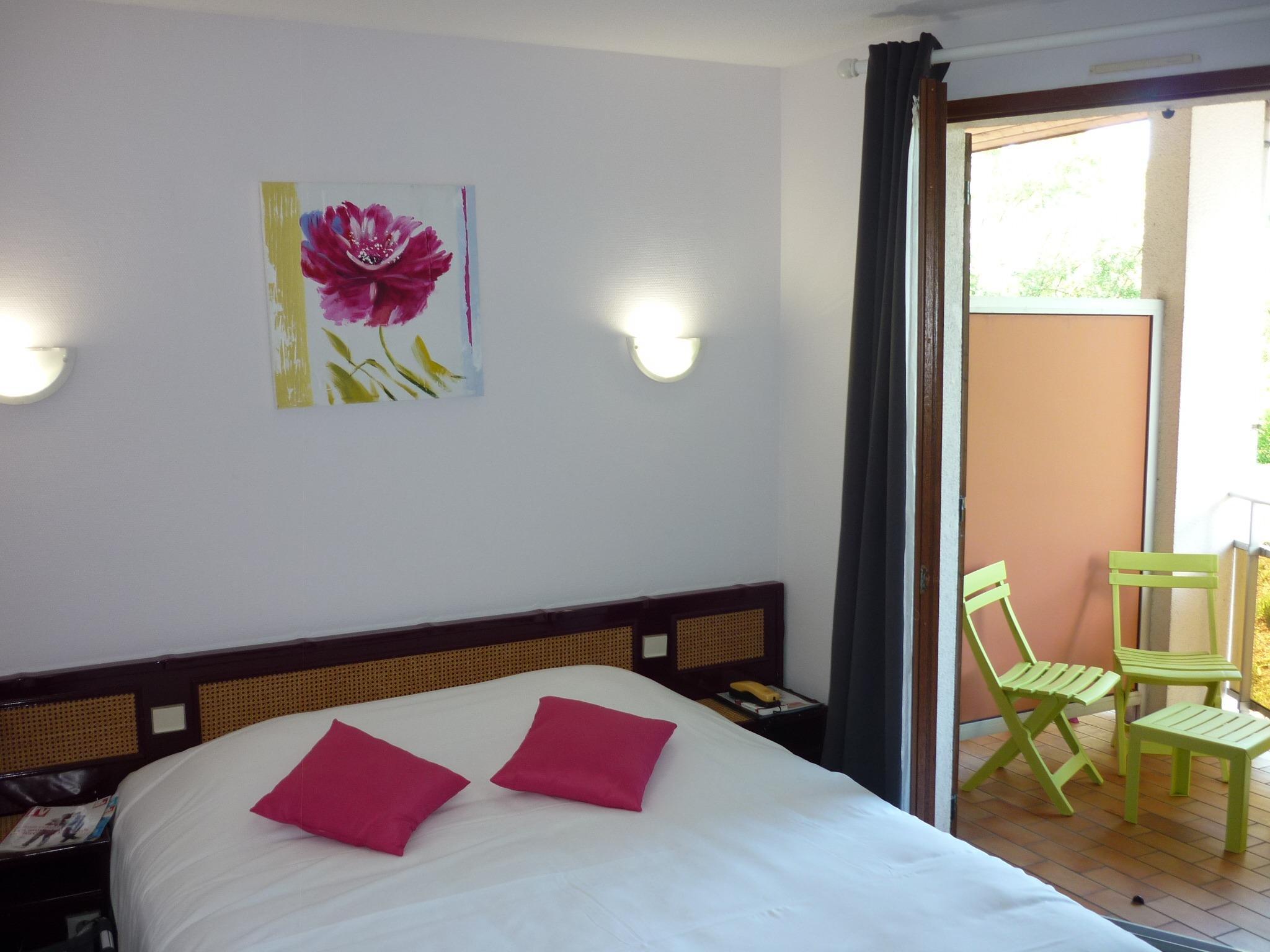 Sure Hotel By Best Western Saintes Ngoại thất bức ảnh