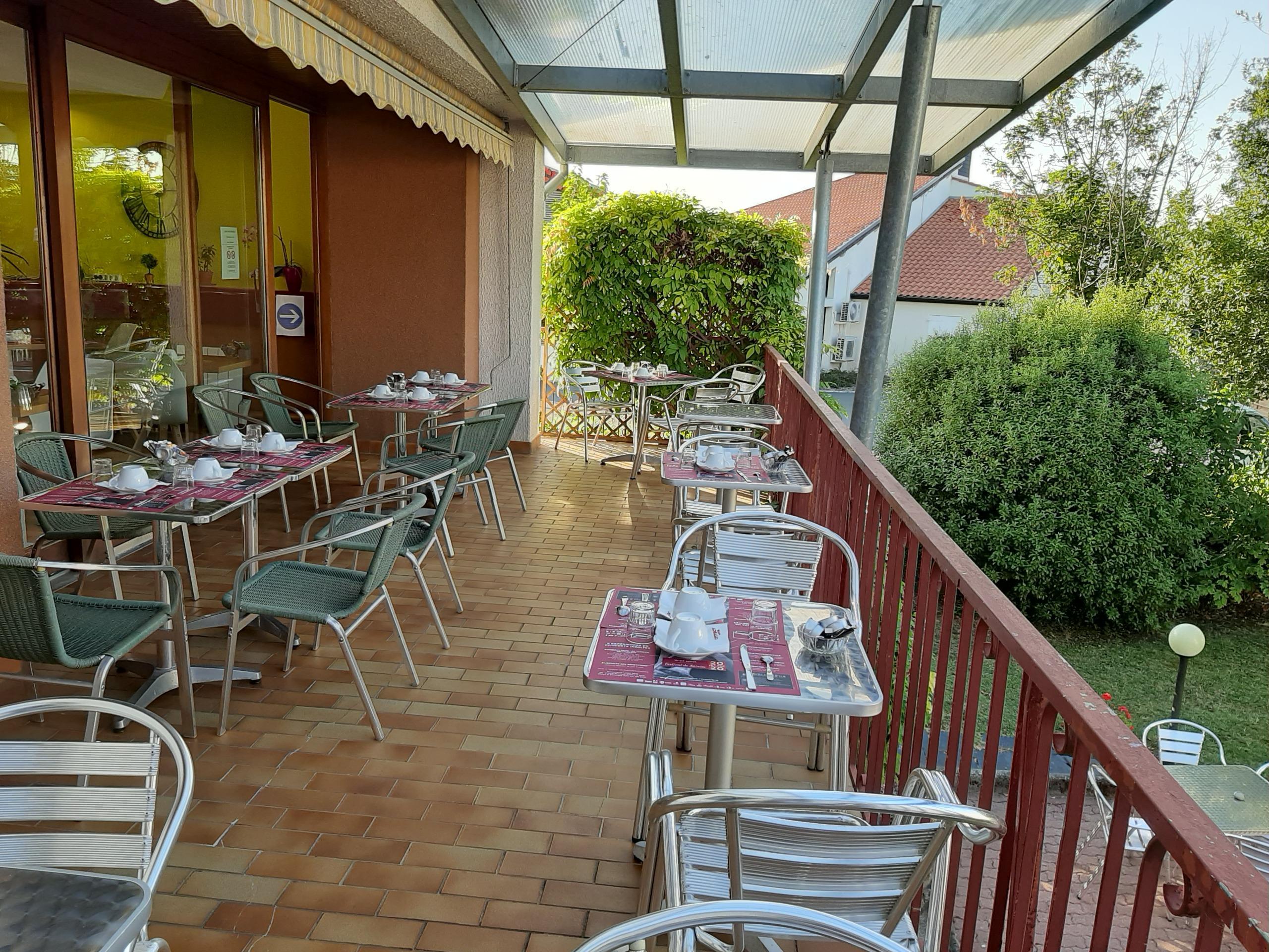 Sure Hotel By Best Western Saintes Ngoại thất bức ảnh