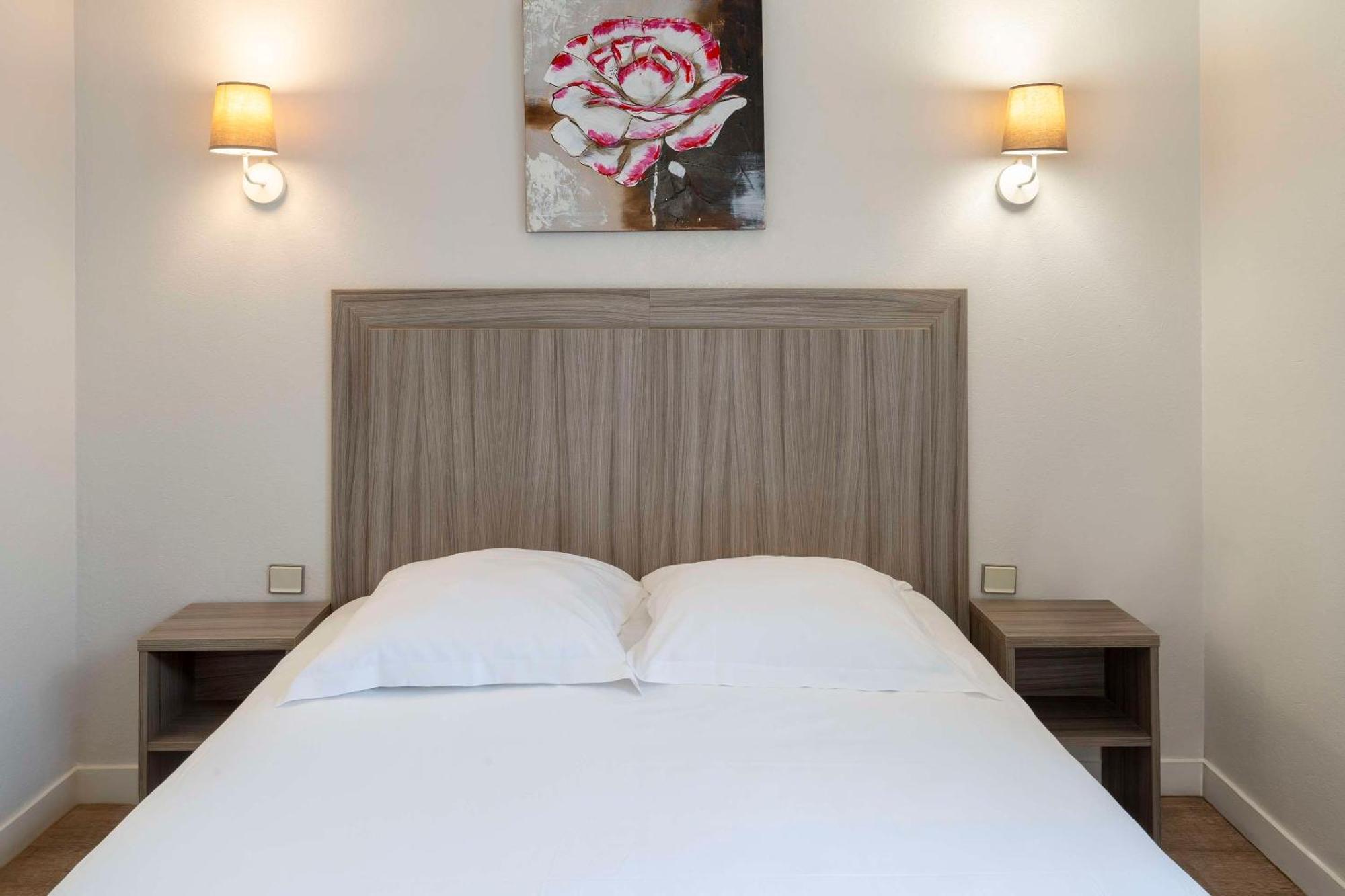 Sure Hotel By Best Western Saintes Ngoại thất bức ảnh