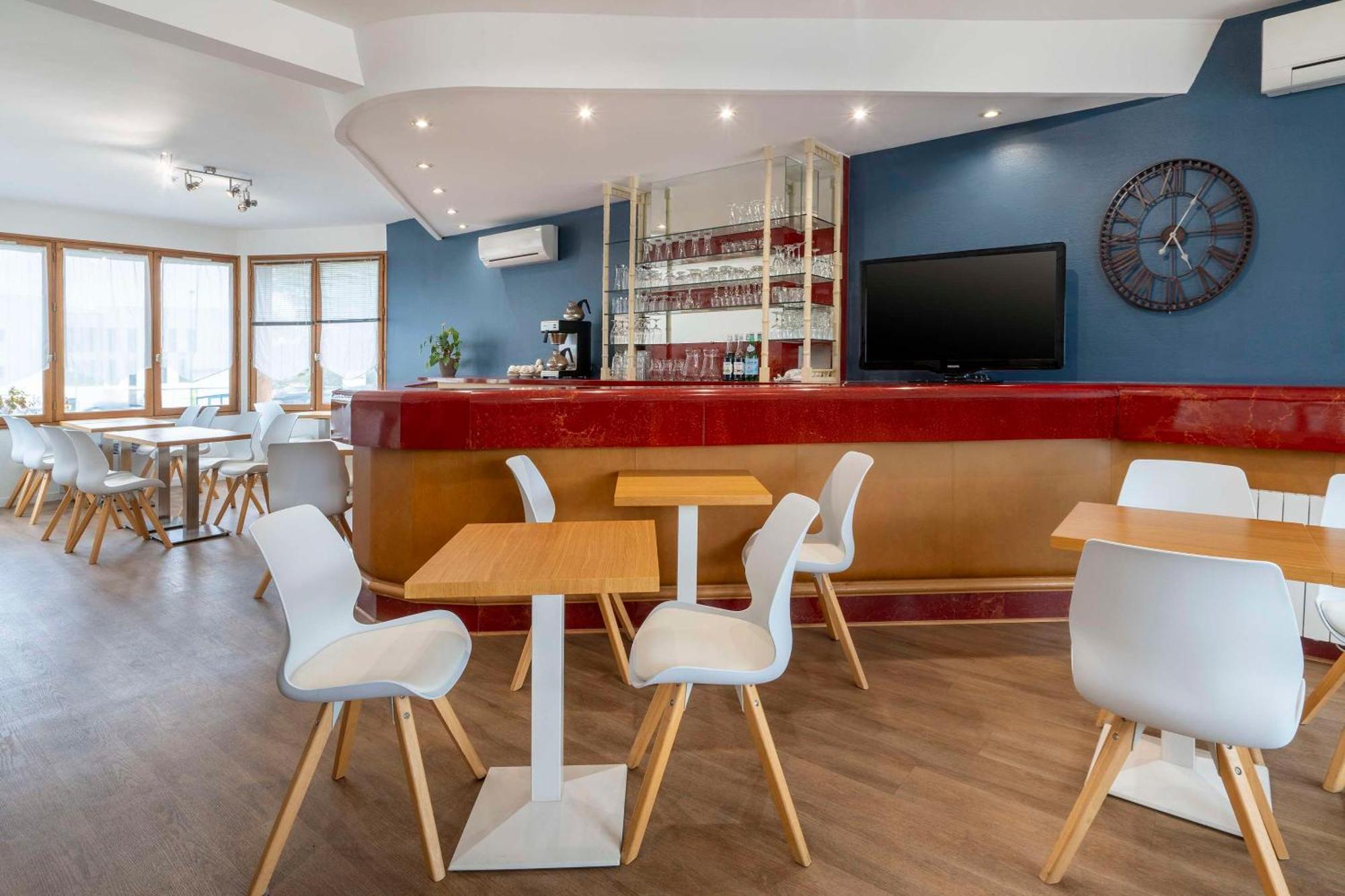 Sure Hotel By Best Western Saintes Ngoại thất bức ảnh