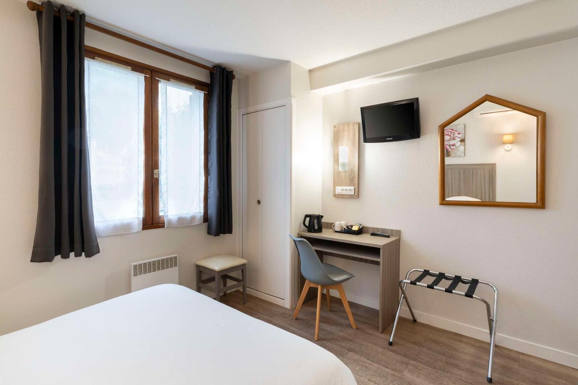 Sure Hotel By Best Western Saintes Ngoại thất bức ảnh