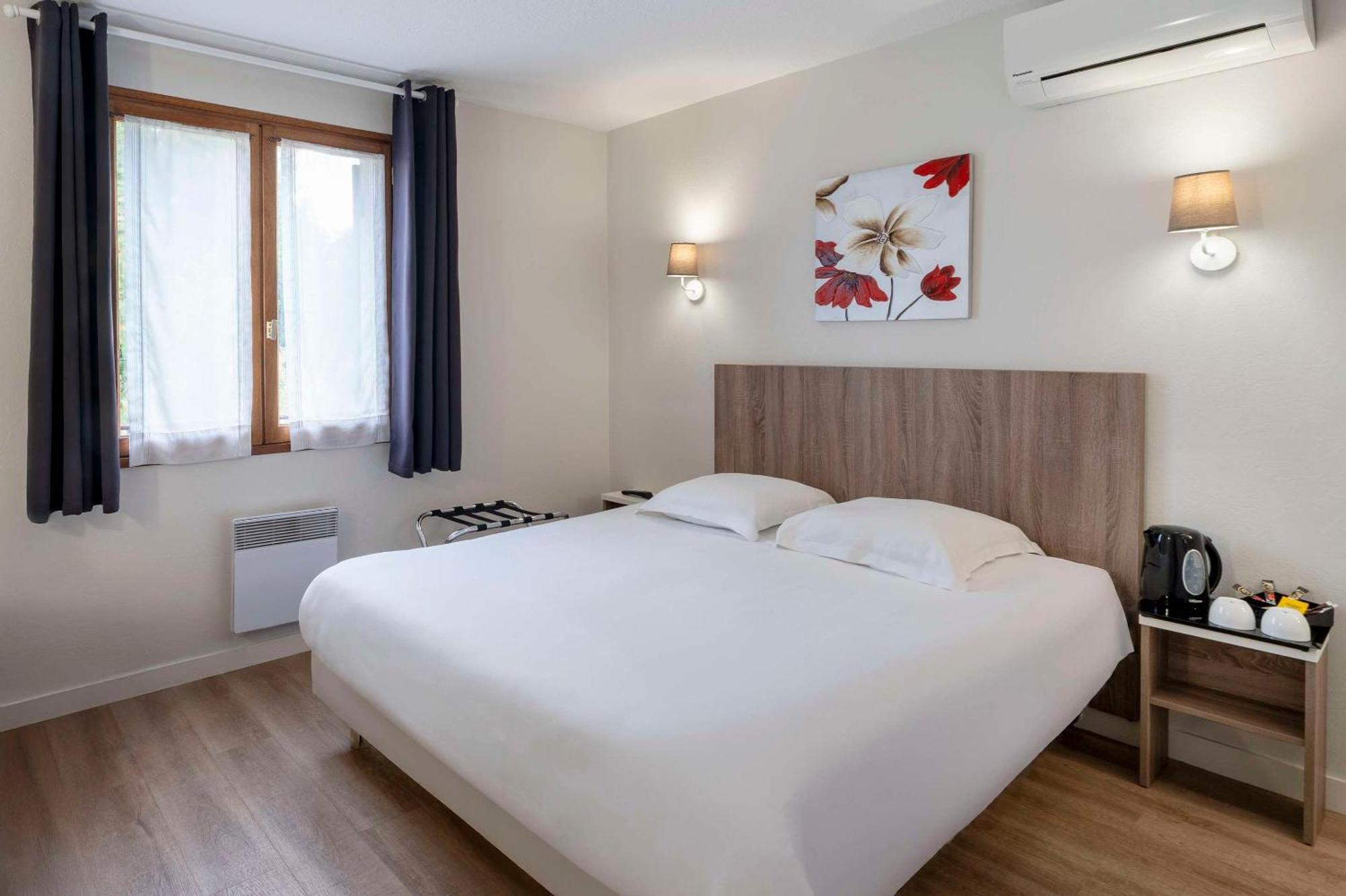 Sure Hotel By Best Western Saintes Ngoại thất bức ảnh